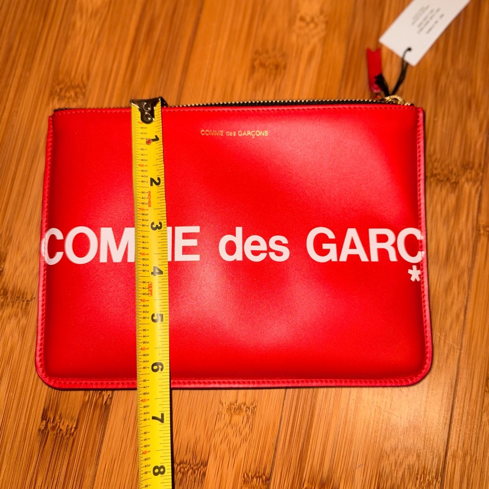 Authentic Comme des Garçons Red Clutch - Picture 3 of 4